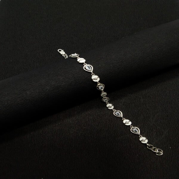 FANCY WHITE STONE BREACLET - Image 2
