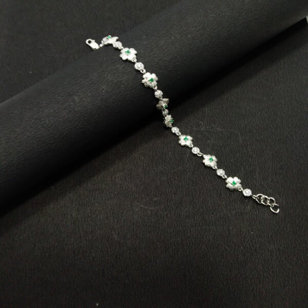 FLOWER GREEN STONE BREACLET - Image 2
