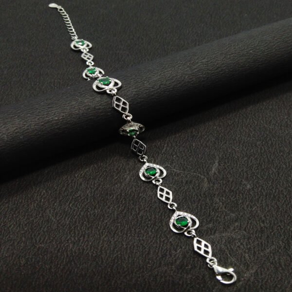 HEART & GREEN STONE BREACLET - Image 2