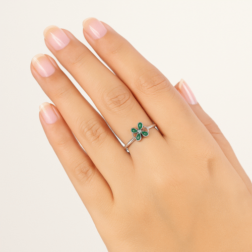 FANCY GREEN FLOWER RING FOR WOMEN - Image 2