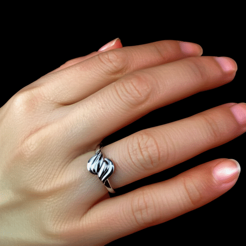 92.5 STERLING SILVER WHISPERING LEAVES RING FOR WOMEN - Image 4